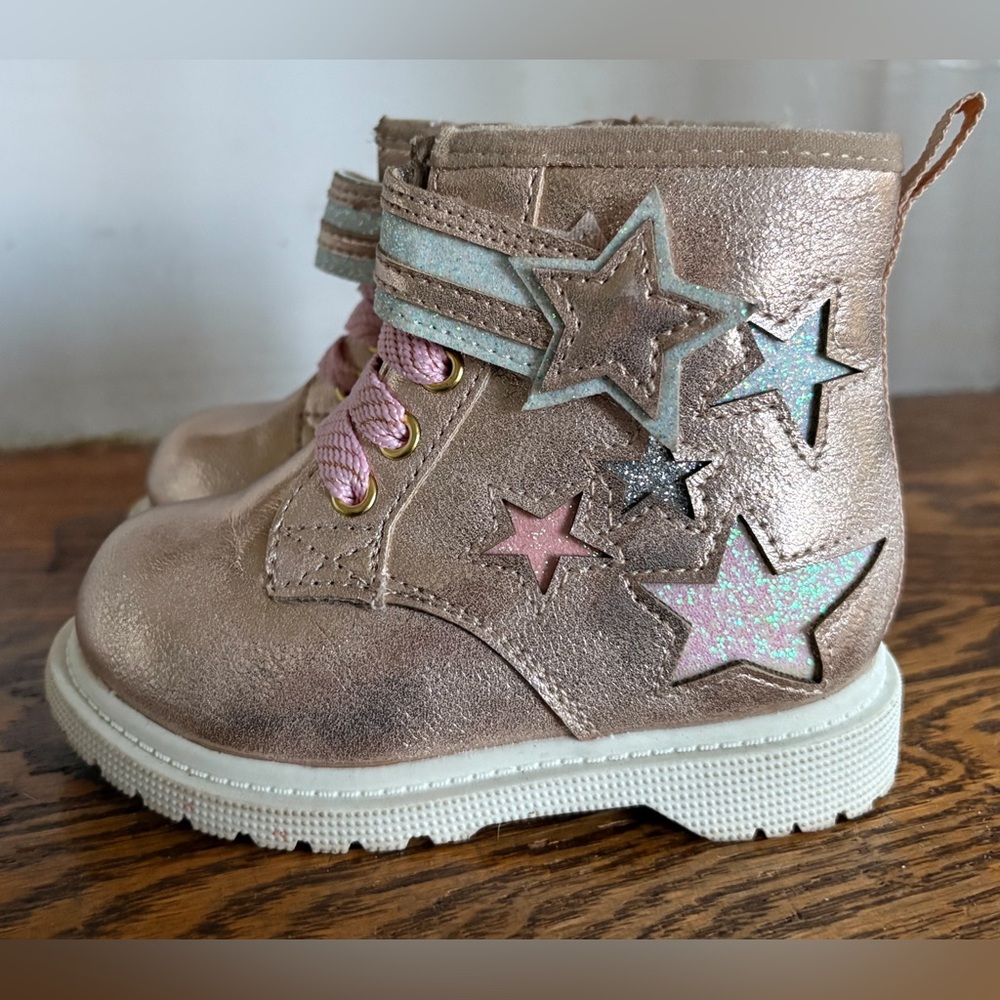 Wonder Nation Kids Metallic Star Boots Size 5M EUC - Picture 2 of 6